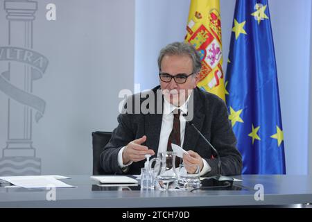 Madrid, 01/04/2022. Il ministro Carolina Darias appare in una conferenza stampa con il ministro dell'istruzione e della formazione professionale, Pilar Alegría, e il ministro delle università, Joan Subirats. Foto: Jaime García. ARCHDC. Crediti: Album / Archivo ABC / Jaime García Foto Stock