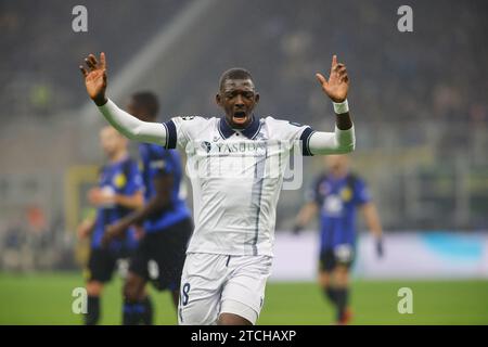 Milano, Italia. 12 dicembre 2023. Hamari Traore della Real Sociedad visto durante la partita tra Inter FC e Real Sociedad de Futbol come parte della Champions League 2023/24, gruppo D partita di calcio allo stadio San Siro. Punteggio finale; Inter FC 0 - 0 Real Sociedad de Futbol credito: SOPA Images Limited/Alamy Live News Foto Stock