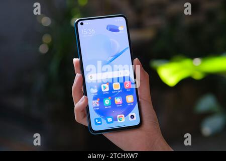 Smartphone HCMC, VN - Xiaomi 11 Lite per uso editoriale Foto Stock