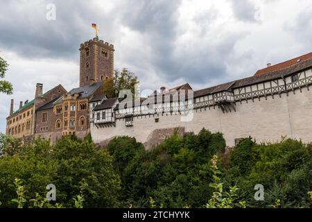 Vista panoramica sul castello di Wartburg, patrimonio dell'umanità dell'UNESCO vicino a Eisenach, Turingia Foto Stock