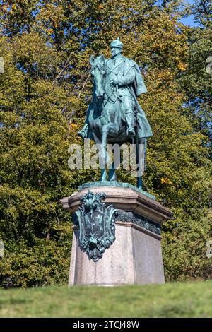 Monumento equestre al Duca Ernst II nel Giardino di Corte a Coburg, Baviera Foto Stock