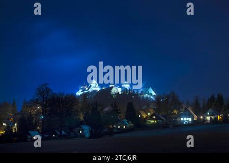 Castello di Augustusburg di notte in inverno Foto Stock