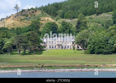 Raasay House affacciata sulla Baia di Churchton sull'Isola di Raasay, Highland, Scozia, Regno Unito Foto Stock