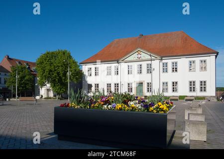 Ratzeburg, Schleswig-Holstein, Germania, 24 maggio 2021 - Municipio del vecchio distretto ('Altes Kreishaus') Foto Stock