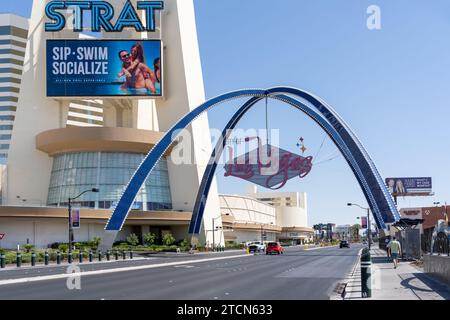 I nuovi Gateway Arches nel centro di Las Vegas, Nevada, Stati Uniti Foto Stock