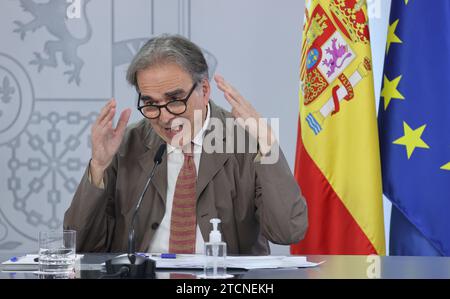 Madrid, 21/06/2022. Palazzo Moncloa. La portavoce del ministro Isabel Rodríguez appare accanto al secondo vicepresidente e ministro del lavoro e dell'economia sociale, Yolanda Díaz, e al ministro delle università, Joan Subirats, dopo la riunione del Consiglio dei ministri. Foto: Jaime García. ARCHDC. Crediti: Album / Archivo ABC / Jaime García Foto Stock