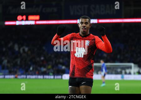 Cardiff, Regno Unito. 13 dicembre 2023. Juninho Bacuna di Birmingham celebra. Partita di campionato EFL Skybet, Cardiff City contro Birmingham City al Cardiff City Stadium di Cardiff, Galles mercoledì 13 dicembre 2023. Questa immagine può essere utilizzata solo per scopi editoriali. Solo per uso editoriale, foto di Andrew Orchard/Andrew Orchard fotografia sportiva/Alamy Live news credito: Andrew Orchard fotografia sportiva/Alamy Live News Foto Stock