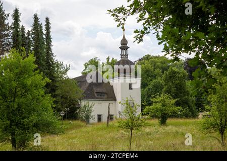 Gmunden , Austria - 17 giugno 2023: Castello di Landschloss a Gmunden sul Lago Traunsee in Austria Foto Stock