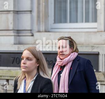 Londra, Regno Unito. 29 novembre 2023. Anne-Marie Trevelyan, Ministro di Stato per l'Indo-Pacifico, è vista lasciare il credito dell'ufficio del gabinetto Richard Lincoln/Alamy Live News Foto Stock