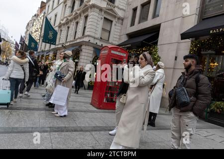 Old Bond Street, Mayfair, centro di Londra, Inghilterra, Regno Unito Foto Stock