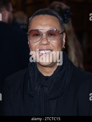 GOK Wan partecipa alla serata stampa per la pantomima annuale al London Palladium, che quest'anno è "Peter Pan". Foto Stock