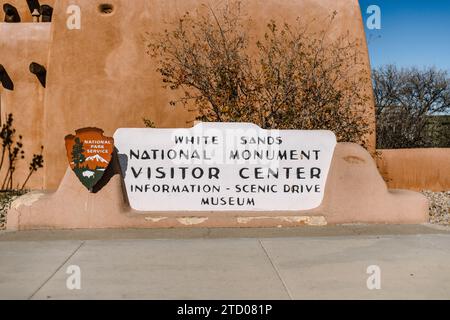 Cartello di benvenuto presso il White Sands National Park Monument Foto Stock