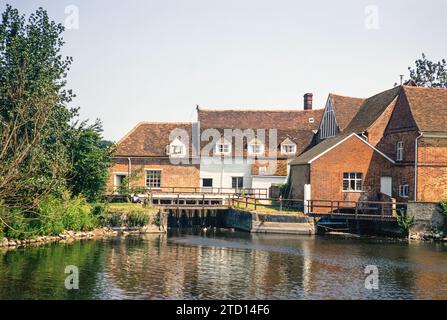 Mulini ad acqua e mulini, River Stour, Flatford Mill, Suffolk, Inghilterra, Regno Unito, luglio 1972 Foto Stock