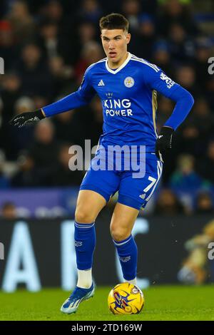 Cesare Casadei di Leicester City durante la partita del campionato Sky Bet al King Power Stadium di Leicester. Data immagine: Sabato 9 dicembre 2023. Foto Stock