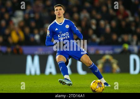 Cesare Casadei di Leicester City durante la partita del campionato Sky Bet al King Power Stadium di Leicester. Data immagine: Sabato 9 dicembre 2023. Foto Stock