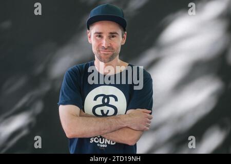 Musicista Dave gancio assiste un photocall durante l'Edinburgh International Book Festival il 12 agosto 2017 a Edimburgo, Scozia. Foto Stock