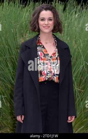 Laura Cravedi bei Photocall zur 3. Staffel der Rai serie DOC - nelle tue mani / DOC - es liegt in deinen Händen in der Rai Zentrale Viale Mazzini. ROM, 15.12.2013 *** Laura Cravedi al photocall per la terza stagione della serie TV Rai DOC nelle tue mani DOC ITS in your Hands presso la sede Rai Viale Mazzini Roma, 15 12 2013 foto:XA.XM.xTinghinox/xFuturexImagex doc 3229 Foto Stock