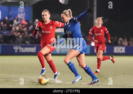 Everton contro Liverpool - Women's Continental League Cup LIVERPOOL, INGHILTERRA - 13 DICEMBRE: Toni Duggan dell'Everton durante la partita della Women's Continental League Cup tra Everton e Liverpool al Walton Hall Park il 13 dicembre 2023 a Liverpool, Inghilterra. (Foto Alan Edwards per F2images) Foto Stock