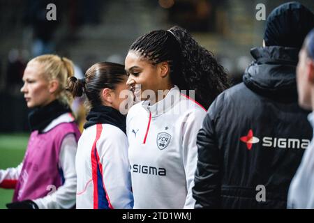 Malmoe, Svezia. 13 dicembre 2023. Isabella Obaze del FC Rosengaard vista prima della partita di UEFA Women's Champions League tra FC Rosengaard e FC Barcelona al Malmö Idrottsplats di Malmö. (Foto: Gonzales Photo - Joe Miller). Foto Stock