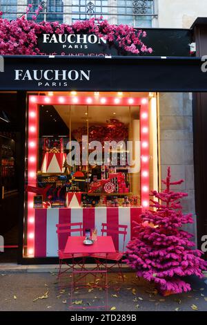 Negozio FAUCHON dedicato a tè e tisane. Si trova nel cuore del quartiere le Marais di Parigi. Foto Stock