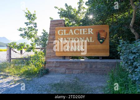 Il cartello d'ingresso del Glacier National Park in Montana, USA Foto Stock