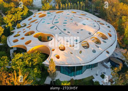 Vista aerea sulla Casa della musica ungherese nel parco cittadino di Budapest. Il nome ungherese è Magyar Zene Haza Foto Stock