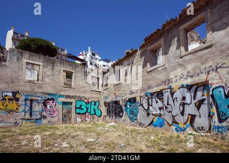 Wall painting, street art, graffiti, Patio Dom Fradique, Alfama neighbourhood, Lisbon, Portugal Stock Photo