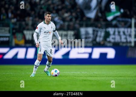 Joe Scally (Borussia M?nchengladbach, #29) am Ball 1. Fussball Bundesliga, Borussia M?nchengladbach - SV Werder Brema, M?nchengladbach, BORUSSIA-PARK LE NORMATIVE DFL VIETANO L'USO DI FOTOGRAFIE COME SEQUENZE DI IMMAGINI E/O QUASI-VIDEO. Foto Stock