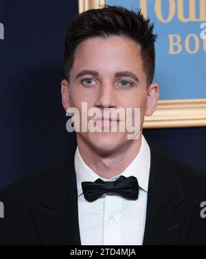 Mike Manning arriva al 50 ° Annual Daytime Emmy Awards tenutosi al Westin Bonaventure Hotel di Los Angeles, CA venerdì 15 dicembre 2023. (Foto di Sthanlee B. Mirador/Sipa USA) Foto Stock