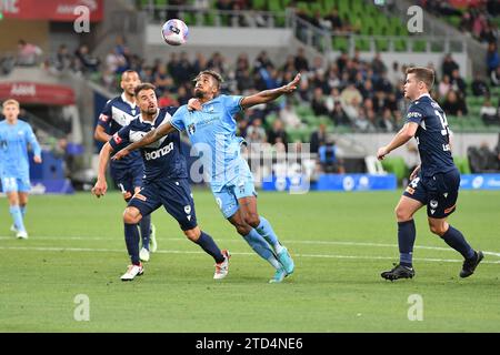 MELBOURNE, AUSTRALIA 16 dicembre 2023. L'attaccante del Sydney FC Fabio Gomes netto (9) in azione durante la A Leagues Soccer, Melbourne Victory FC contro Sydney FC al Melbourne's AAMI Park. Credito: Karl Phillipson/Alamy Live News Foto Stock