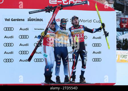 SCI ALPINO - FIS WC 2023-2024Men's World Cup DH Val Gardena / Groeden, Trentino, Italia 2023-12-16 - sabato immagini: PARIS Dominik (ITA) PRIMO CLASSIFICATO - : KILDE Aleksander Aamodt (NOR) SECONDO CLASSIFICATO - BENNETT Bryce (USA) terzo CLASSIFICATO Foto Stock