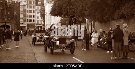 Sepia Tone Entrant London a Brighton Veteran Car Run Concours Marlborough Road St James's London Foto Stock