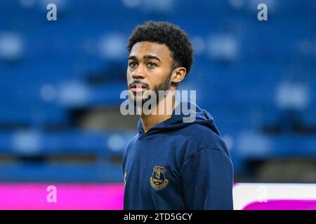 Burnley, Lancashire, Regno Unito. 16 dicembre 2023. 16 dicembre 2023; Turf Moor, Burnley, Lancashire, Inghilterra; Premier League Football, Burnley vs Everton; Tyler Onyango di Everton credito pre-partita: Action Plus Sports Images/Alamy Live News Foto Stock