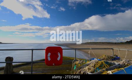 Aberdyfi/Aberdovey Beach from the Wharf, Gwynedd WALES UK Foto Stock