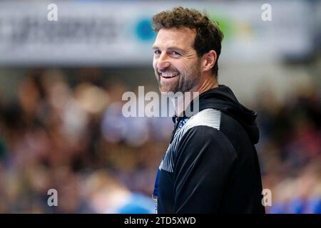 Florian Kehrmann (TBV Lemgo Lippe, allenatore) GER, TBV Lemgo Lippe vs. Fuechse Berlin, Handball, 1. Bundesliga, 17 anni. Spieltag, Spielzeit 2023/2024, 16.12.2023 foto: Eibner-Pressefoto / Jan Strohdiek Foto Stock