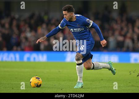 Londra, Regno Unito. 16 dicembre 2023. Enzo Fernandez del Chelsea durante la partita tra Chelsea e Sheffield United Premier League allo Stamford Bridge di Londra. Crediti: MARTIN DALTON/Alamy Live News Foto Stock