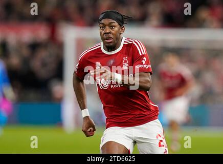 Nottingham, Inghilterra, 15 dicembre 2023. Anthony Elanga del Nottingham Forest durante la partita di Premier League al City Ground di Nottingham. Il credito fotografico dovrebbe leggere: Andrew Yates / Sportimage Foto Stock