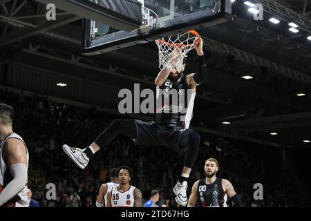 Tornike Shengelia (Segafredo Virtus Bologna) durante la partita del campionato italiano di pallacanestro LBA serie A1 Segafredo Virtus Bologna vs. Umana Reyer Venezia presso Segafredo Arena, Bologna, Italia, 16 dicembre 2023 - foto: Michele Nucci Foto Stock