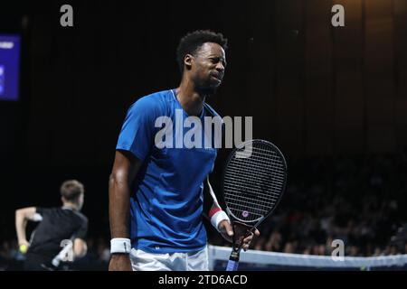 London Docklands, Regno Unito. 16 dicembre 2023. Londra, Regno Unito, il 16 dicembre 2023. GA"la Monf" Monfils festeggia durante la sua partita contro Holger "The Viking" Rune durante l'UTS London Tennis all'Excel Centre di Londra Docklands, Regno Unito, il 16 dicembre 2023. Foto di Joshua Smith. Solo per uso editoriale, licenza necessaria per uso commerciale. Nessun utilizzo in scommesse, giochi o pubblicazioni di un singolo club/campionato/giocatore. Credito: UK Sports Pics Ltd/Alamy Live News Foto Stock