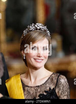 06/09/2014. Palazzo reale. Madrid. Spagna. Cena di gala in onore del presidente del Messico Enrique Peña Nieto e di sua moglie Angelica Rivara. I principi delle Asturie Don Felipe e Doña Letizia e i re Don Juan Carlos e Doña Sofia presiedono la cena. Foto: Di San Bernardo. archdc. Crediti: Album / Archivo ABC / Eduardo San Bernardo Foto Stock