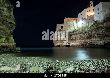 Una delle perle della Puglia, piena di fascino in ogni angolo, in ogni strada, da ogni punto di vista Foto Stock