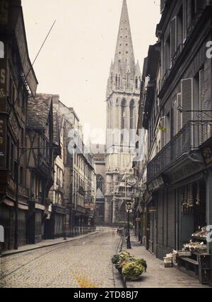Caen, Calvados, Normandia, Francia Rue Saint-Pierre, attività economica, religione, HD, alloggi, architettura, Chiesa, negozio, negozio, cristianesimo, esiste in alta definizione, verdure, strada, quartiere, vetrina, esposizione, architettura religiosa, Half-timbering, Caen, la Rue St Pierre, luglio 1912 Francia, Caen, la rue St Pierre, Caen, 01/07/1912 - 31/07/1912, Léon, Auguste, fotografo, 1912 - Normandie - Auguste Léon - (giugno-luglio), Autochrome, Photo, Glass, Autochrome, foto, positivo, verticale, dimensioni 9 x 12 cm Foto Stock