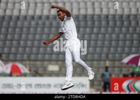 Bengalese test player left arm pace bowler Shariful Islam durante il primo test Bangladesh-nuova Zelanda giorno due prima sessione al Sylhet International Foto Stock