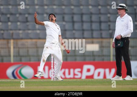 Bengalese test player left arm off break bowler Taijul Islam durante il primo test del Bangladesh-nuova Zelanda primo giorno due prima sessione al Sylhet Internatio Foto Stock