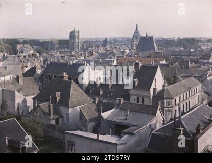 Dreux, Francia Vista generale della città presa dalla cappella reale di Saint-Louis, Housing, Architecture, Church, Roof, Torre, Campanile, Panorama dell'area urbana, Francia, Dreux, Vista generale dalla Cappella del Re, Dreux, 12/10/1920 - 12/10/1920, Léon, Auguste, fotografo, 1920 - Eure, Eure-et-Loir - Auguste Léon - (ottobre), Autochrome, Photo, Glass, Autochrome, foto, positivo, orizzontale, dimensioni 9 x 12 cm Foto Stock