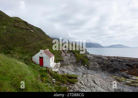 Cottage dei pescatori a Niarbyl. Isola di Man, Regno Unito. Foto Stock