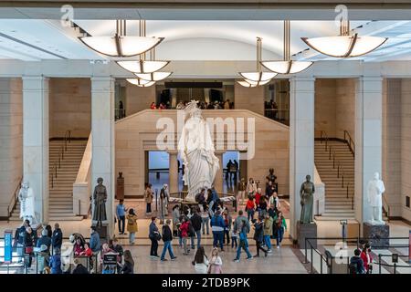 Washington, DC - sala di emancipazione nel centro visistor del Campidoglio degli Stati Uniti. Qui i turisti possono iscriversi per i tour dell'edificio. La statua è un gesso Foto Stock