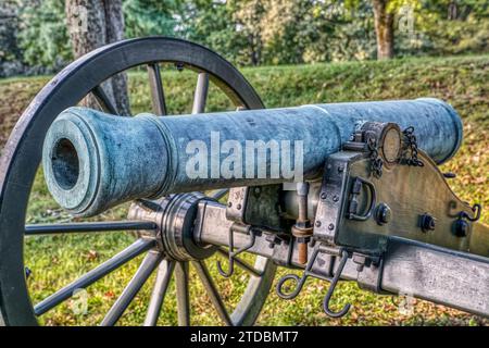 Canone confederato all'ingresso del campo di battaglia nazionale di Fort Donelson a dover, Tennessee. Foto Stock