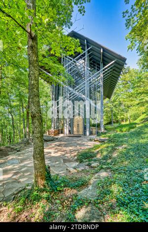 Il premio architettonico che ha vinto la Thorncrown Chapel, un luogo non confessionale per la meditazione e i matrimoni a Eureka Springs, Arkansas. Foto Stock