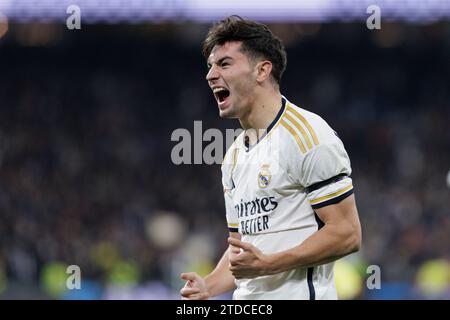 Madrid, Spagna. 18 dicembre 2023. Stadio Santiago Bernabeu MADRID, SPAGNA - 17 DICEMBRE: Brahim Díaz del Real Madrid celebra un gol durante la partita di la liga 2023/24 tra Real Madrid e Villarreal allo stadio Santiago Bernabeu. (Foto di Guillermo Martinez) GM (Guillermo Martinez/SPP) credito: SPP Sport Press Photo. /Alamy Live News Foto Stock